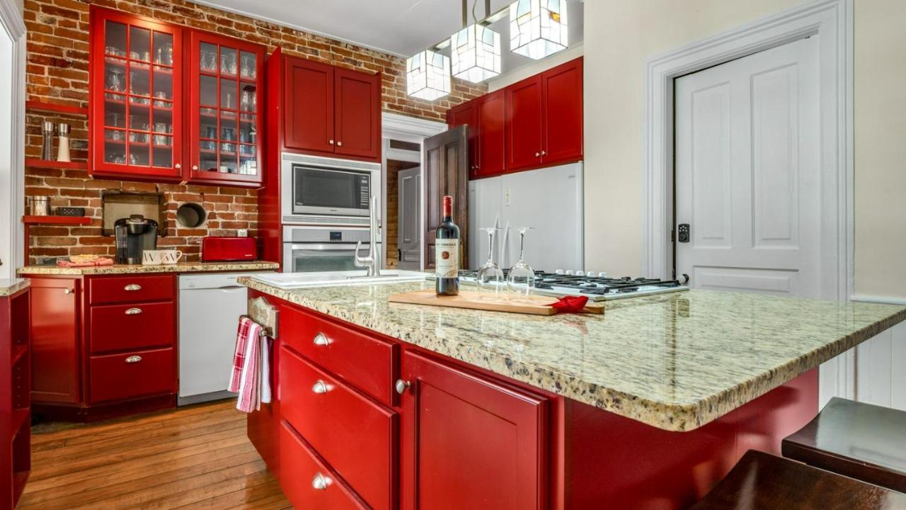 فندق The Woodbridge House Kingsville المظهر الخارجي الصورة
