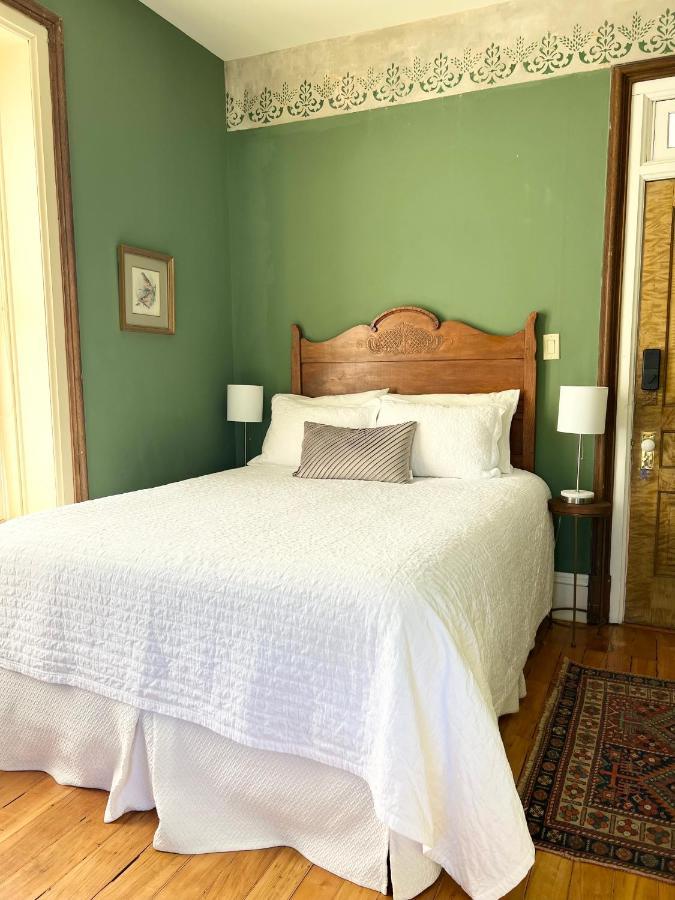 فندق The Woodbridge House Kingsville المظهر الخارجي الصورة