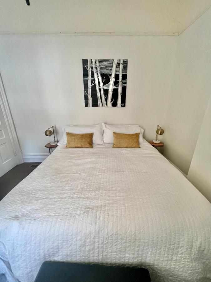 فندق The Woodbridge House Kingsville المظهر الخارجي الصورة