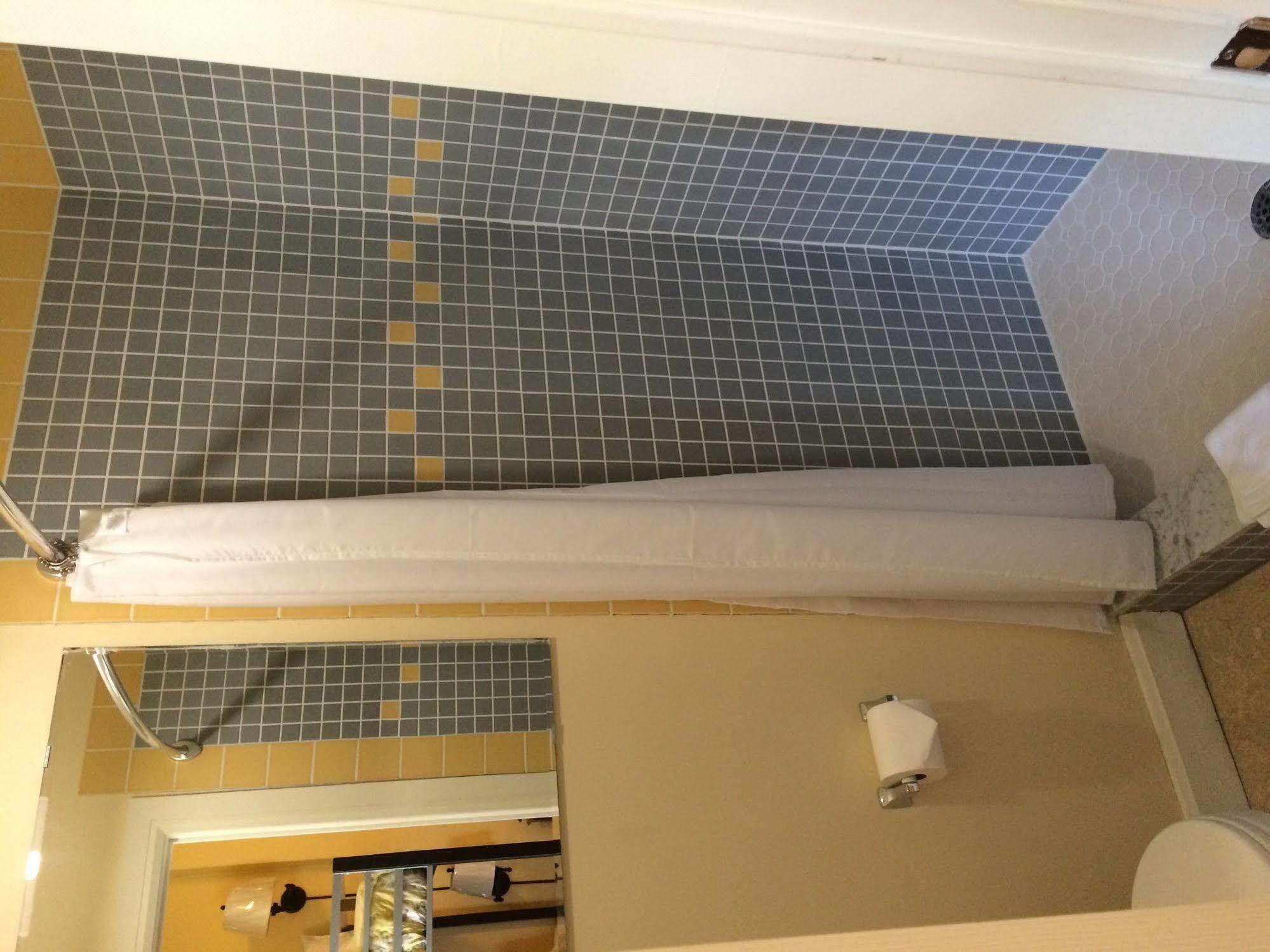 فندق The Woodbridge House Kingsville المظهر الخارجي الصورة
